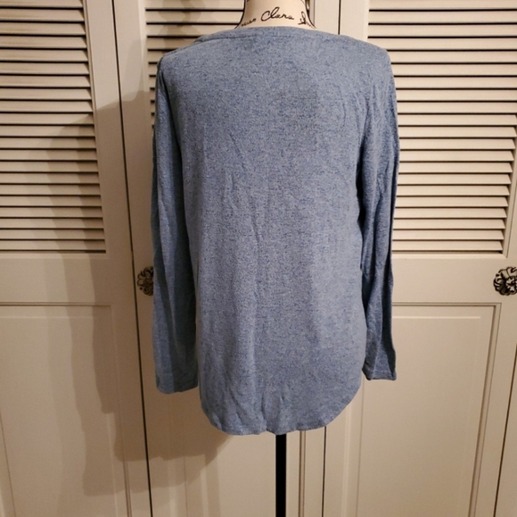 Women's Long Sleeve Casual Top - Picture 2 of 4